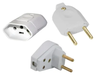 Plugues de 10 A e 20 A
